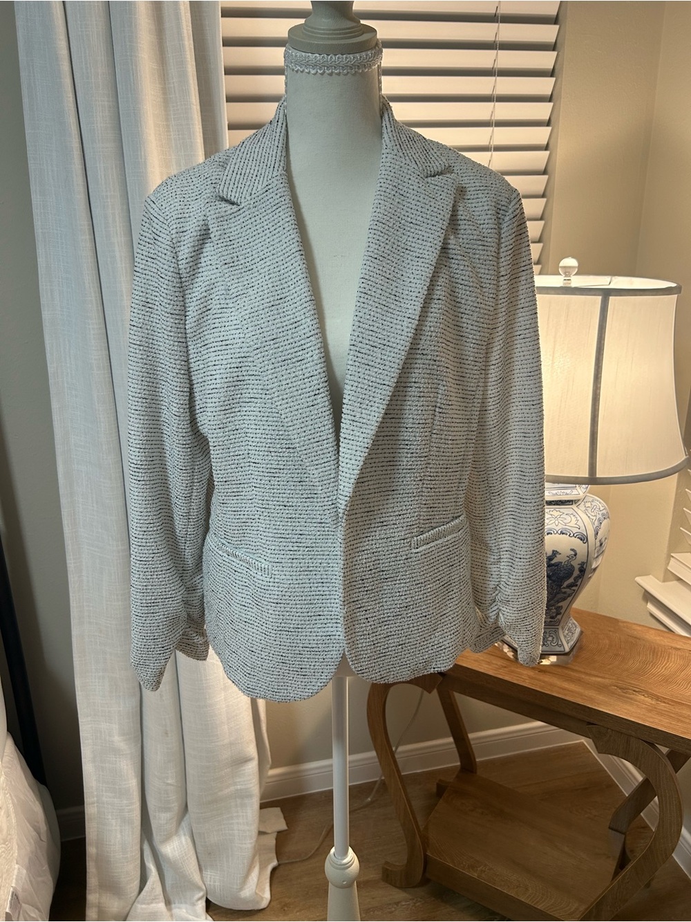 Amanda & Chelsea Cream Blazer with Black Speckle Trim